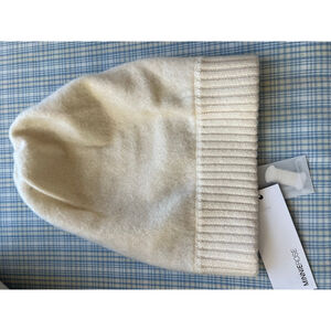 NWT MINNIEROSE Cream Cashmere Blend Beanie Hat One Size